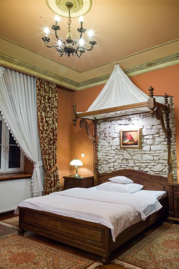 Hotel Staromiejski 크라스니스타프 외부 사진